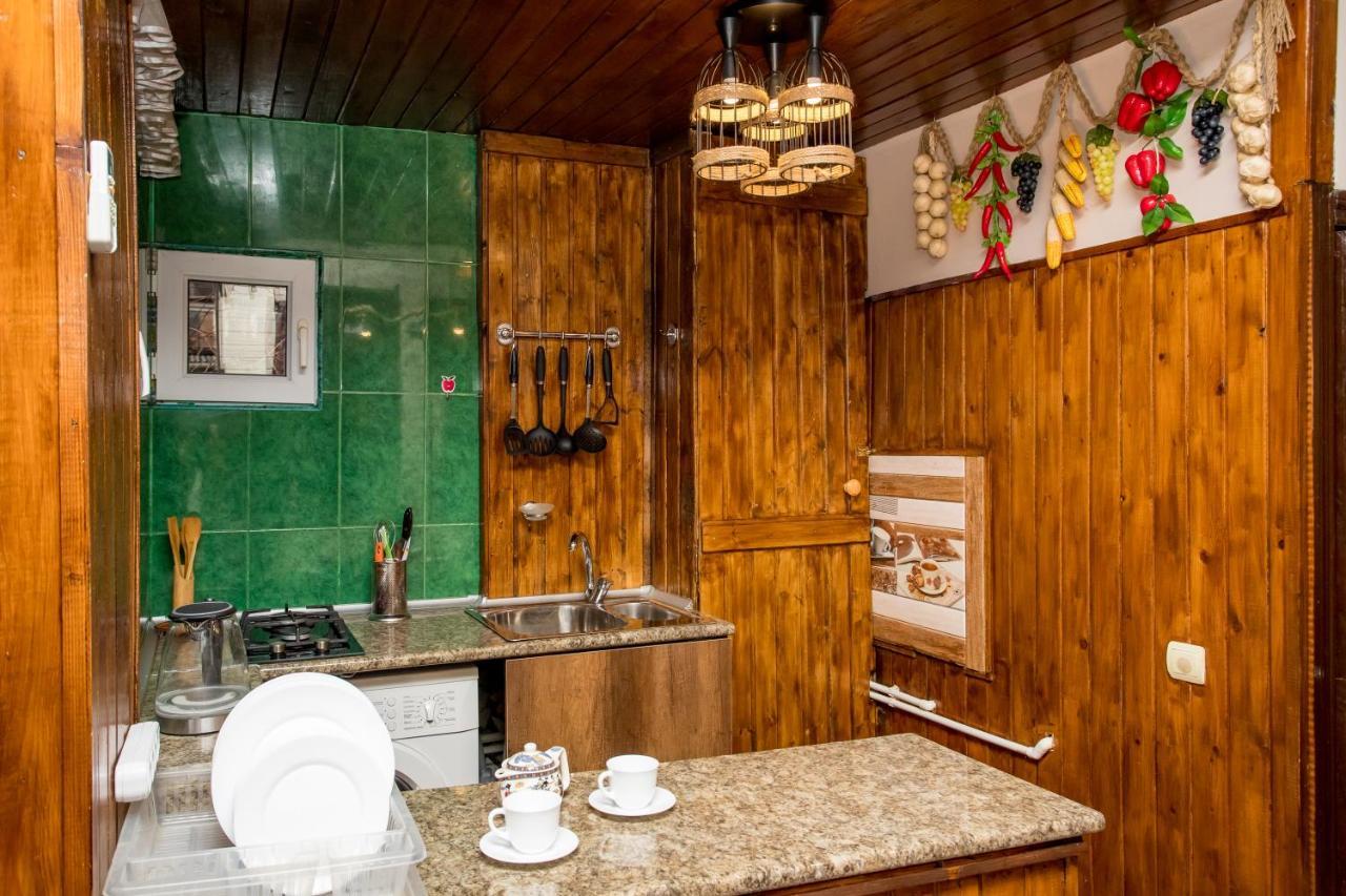 Lovely Apartment Tbilisi ภายนอก รูปภาพ