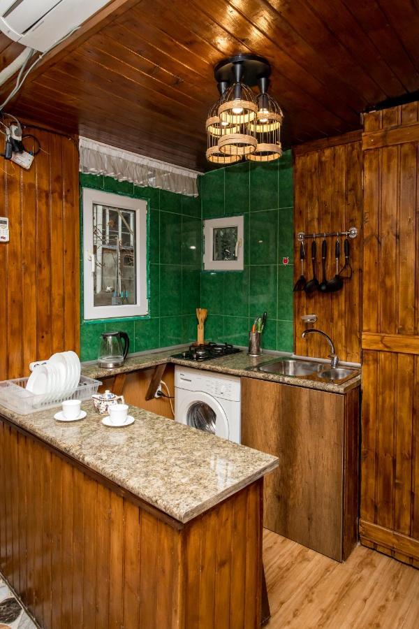 Lovely Apartment Tbilisi ภายนอก รูปภาพ